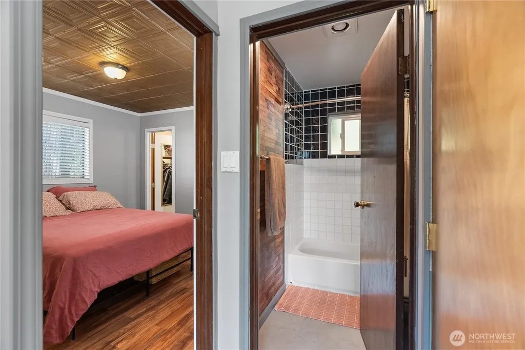 37 Butterfly Lane Pacific Beach WA 98571