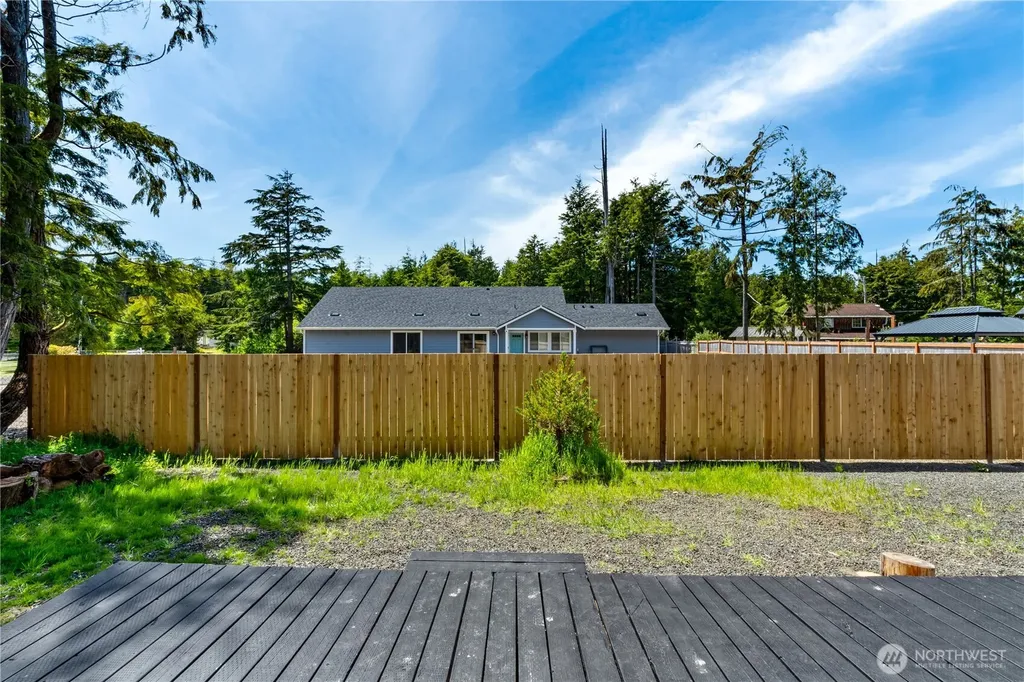 37 Butterfly Lane Pacific Beach WA 98571