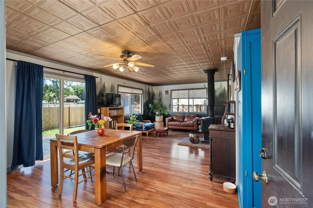 37 Butterfly Lane Pacific Beach WA 98571