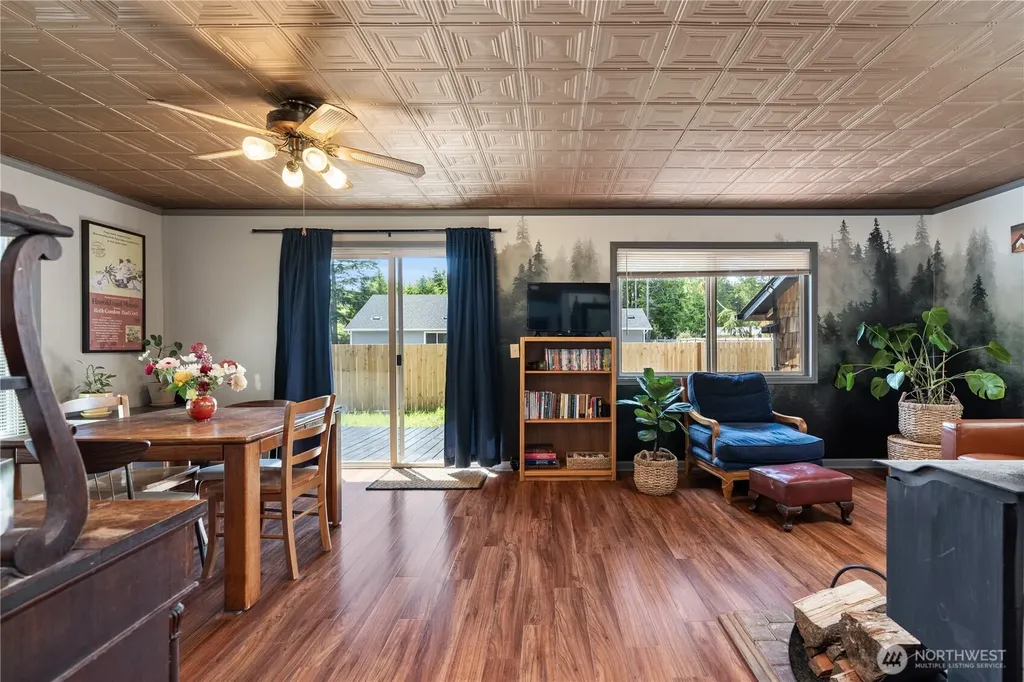 37 Butterfly Lane Pacific Beach WA 98571