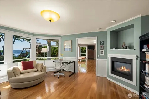 Mukilteo WA 98275