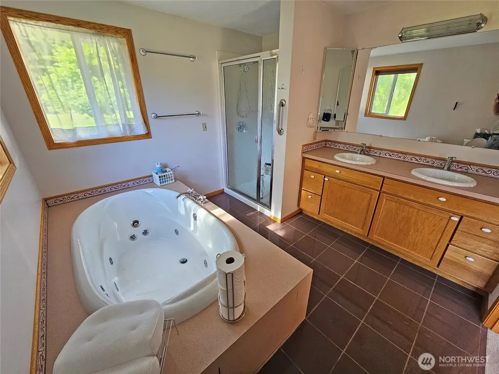 17103 Camas Run Lane SW Rochester WA 98579