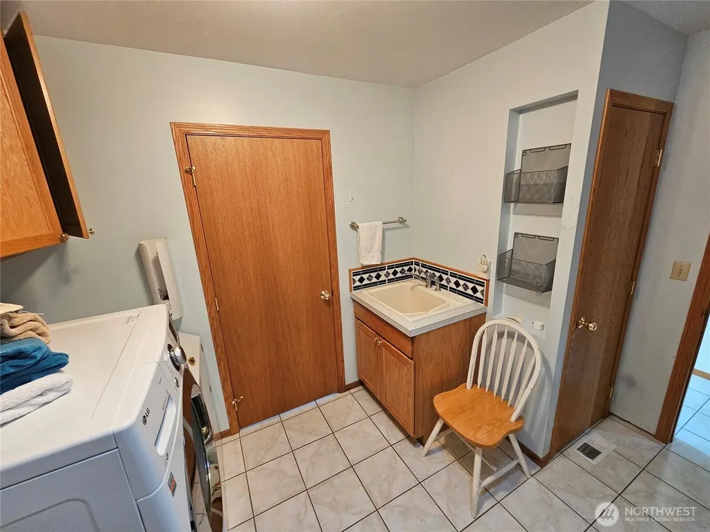 17103 Camas Run Lane SW Rochester WA 98579