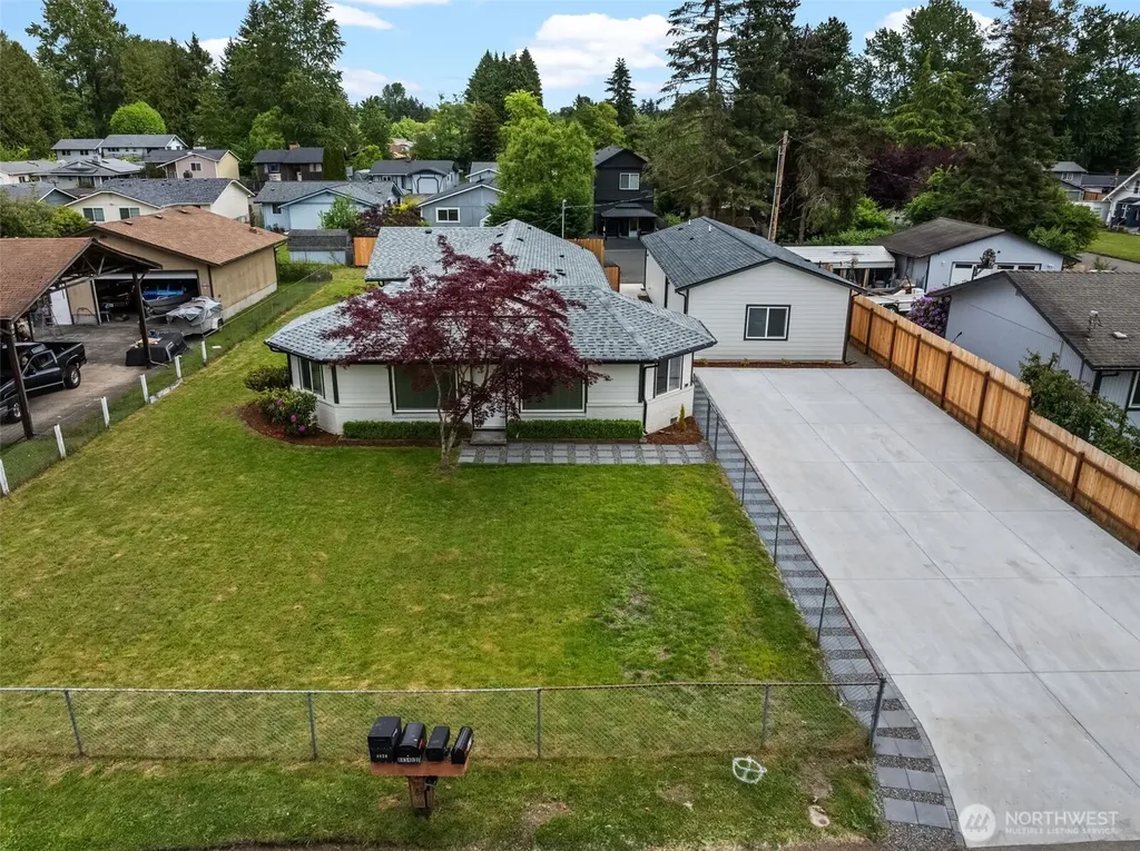 8827 D Street E Tacoma WA 98445