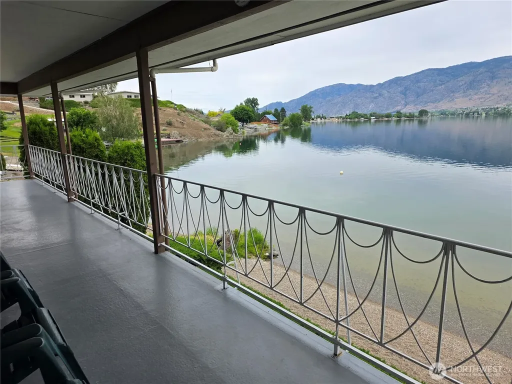 33524 Highway 97 Oroville WA 98844