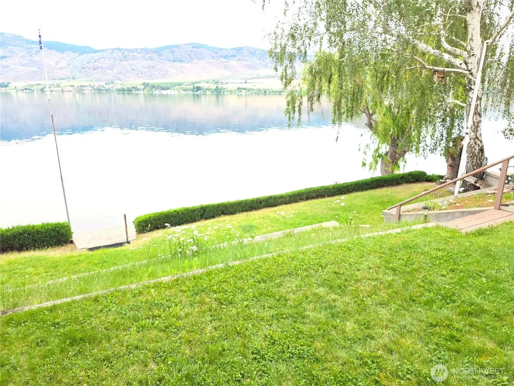 33524 Highway 97 Oroville WA 98844