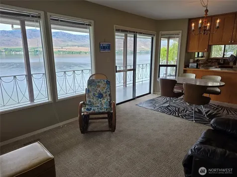 33524 Highway 97 Oroville WA 98844