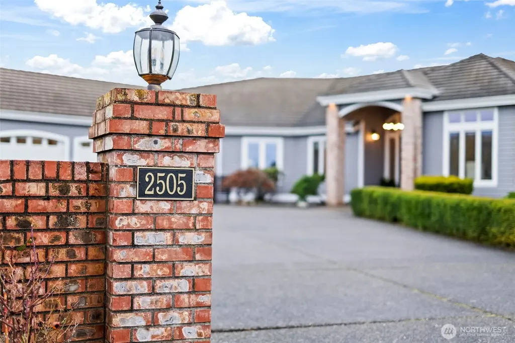 2505 263rd Street Ct E Spanaway WA 98387