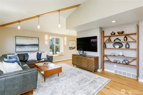 6001 60th Avenue NE Seattle WA 98115