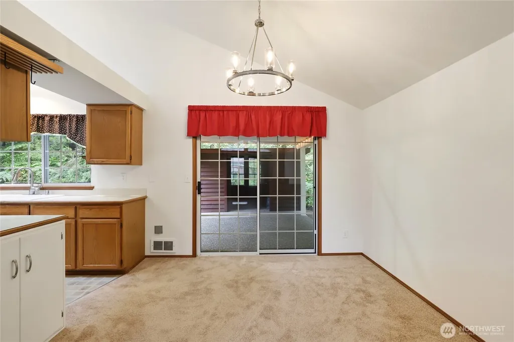 9621 Sunburst Court SE Port Orchard WA 98367