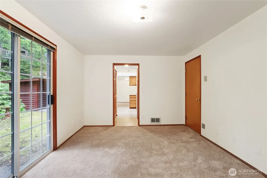 9621 Sunburst Court SE Port Orchard WA 98367