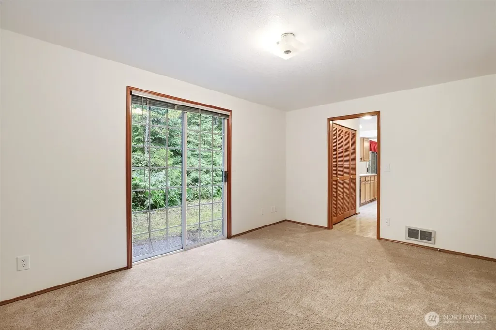 9621 Sunburst Court SE Port Orchard WA 98367