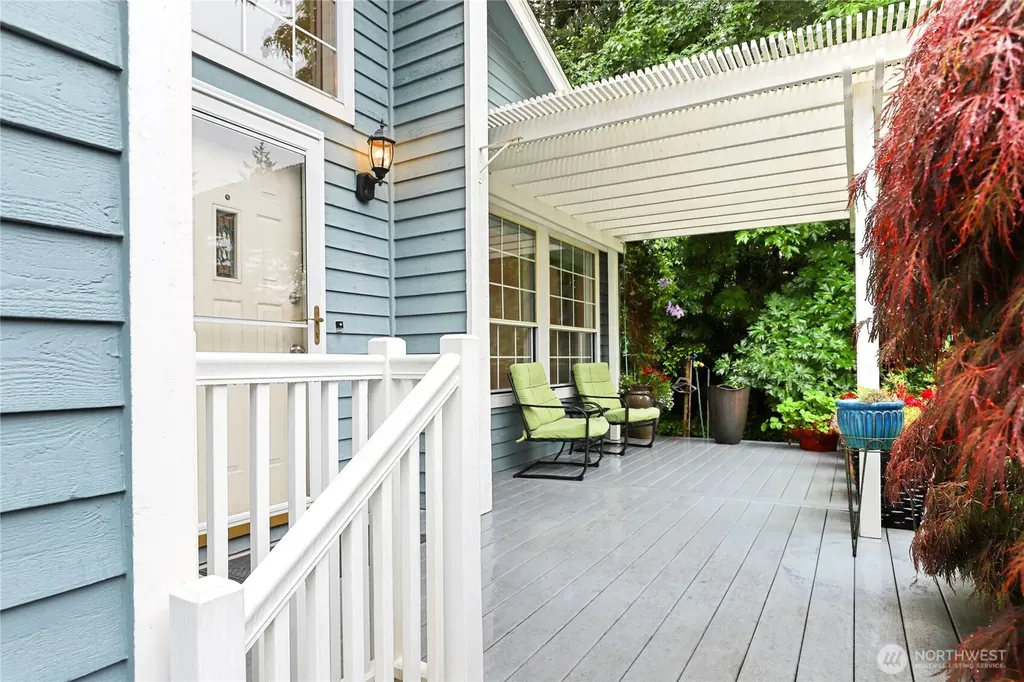 9621 Sunburst Court SE Port Orchard WA 98367