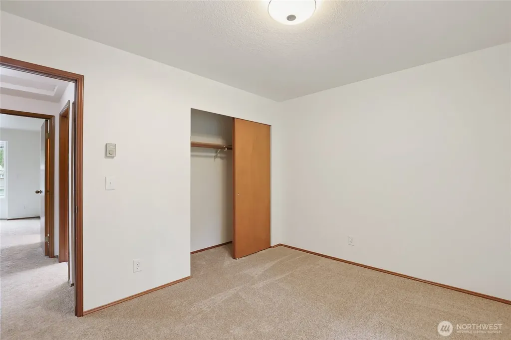 9621 Sunburst Court SE Port Orchard WA 98367