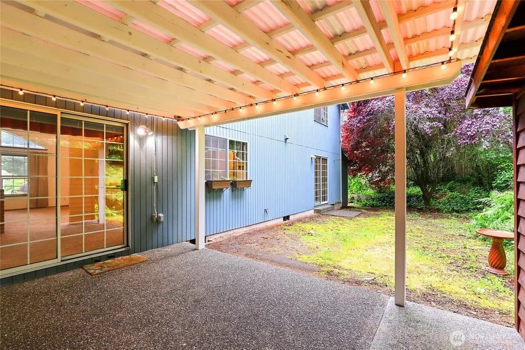 9621 Sunburst Court SE Port Orchard WA 98367