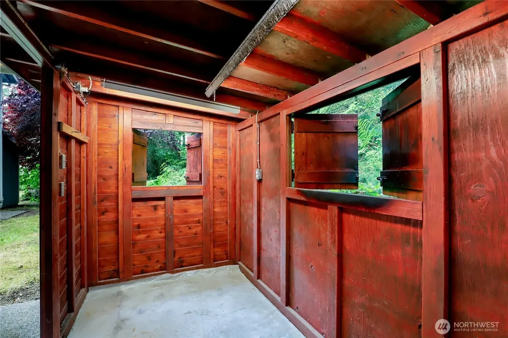 9621 Sunburst Court SE Port Orchard WA 98367