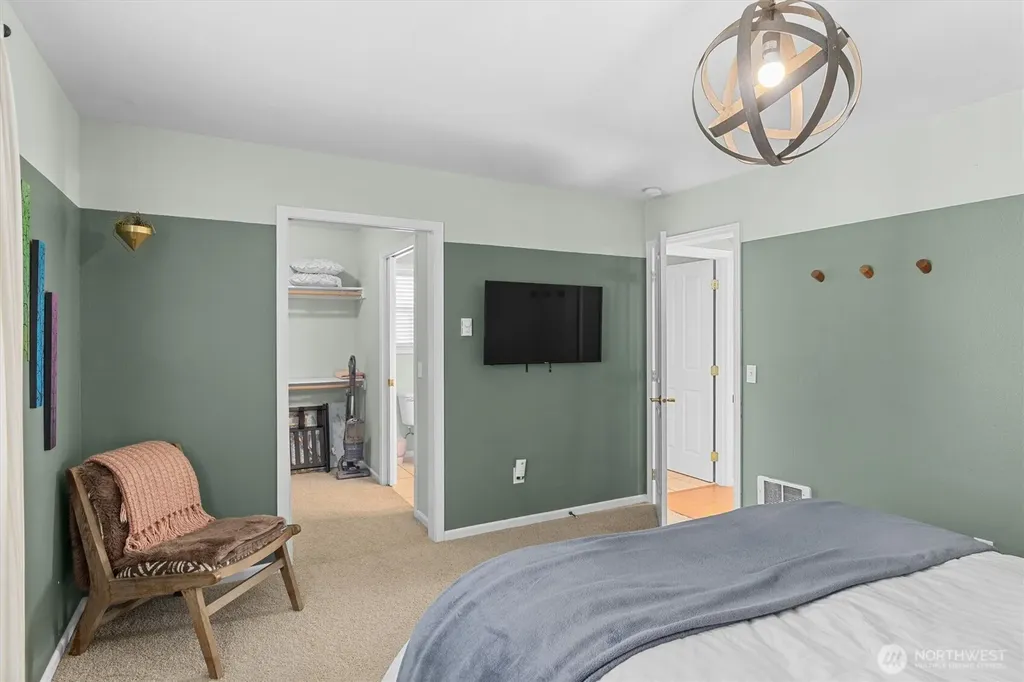 481 Maple Grove Road Port Angeles WA 98363