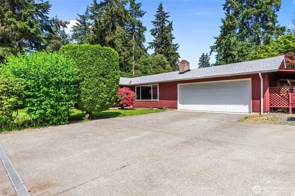 1637 105th Street S Tacoma WA 98444