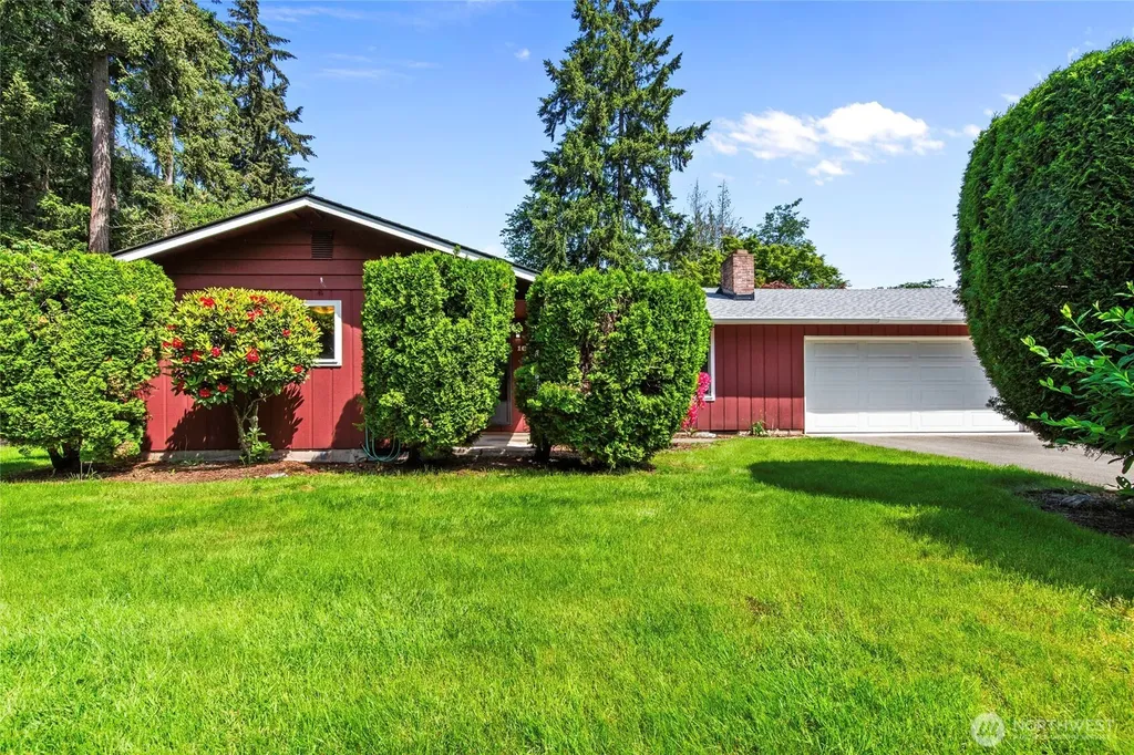 1637 105th Street S Tacoma WA 98444