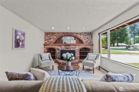 1637 105th Street S Tacoma WA 98444