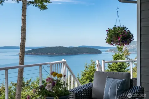 4034 Edith Point Road Anacortes WA 98221