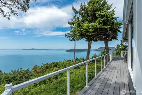 4034 Edith Point Road Anacortes WA 98221