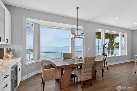 4034 Edith Point Road Anacortes WA 98221