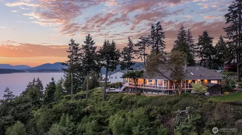 4034 Edith Point Road Anacortes WA 98221