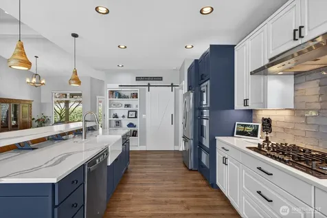 4034 Edith Point Road Anacortes WA 98221