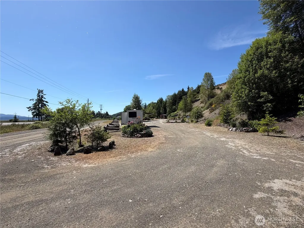 1 Buena Vista Way Brinnon WA 98320