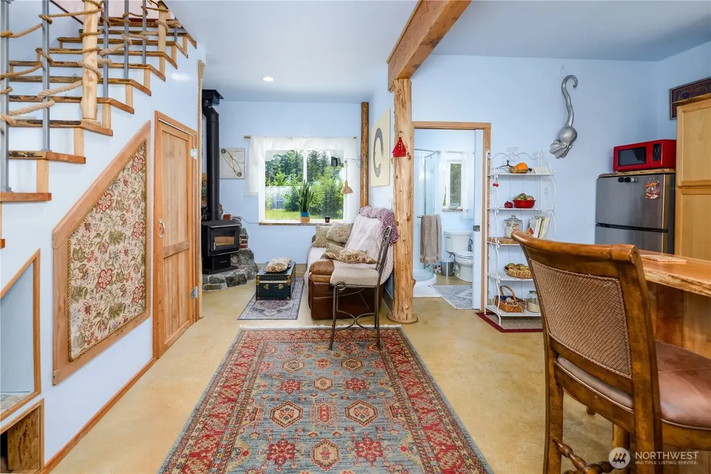 1648 Township Line Road Port Angeles WA 98362