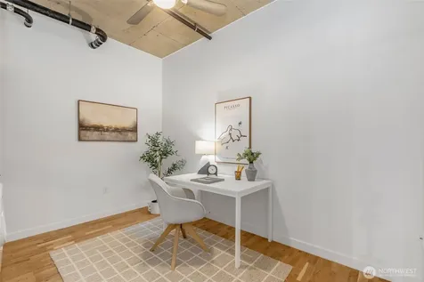 2720 3rd Avenue Seattle WA 98121