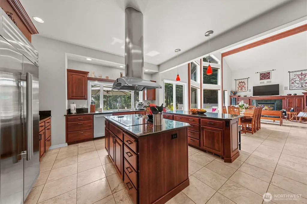10823 Seaview Drive Anderson Island WA 98303