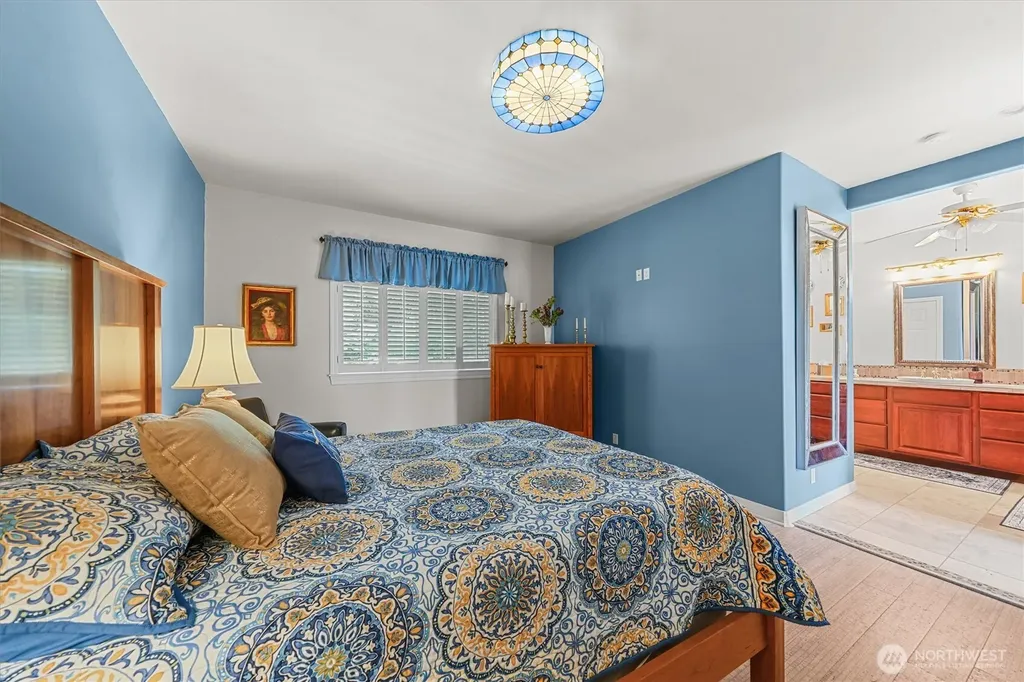 10823 Seaview Drive Anderson Island WA 98303