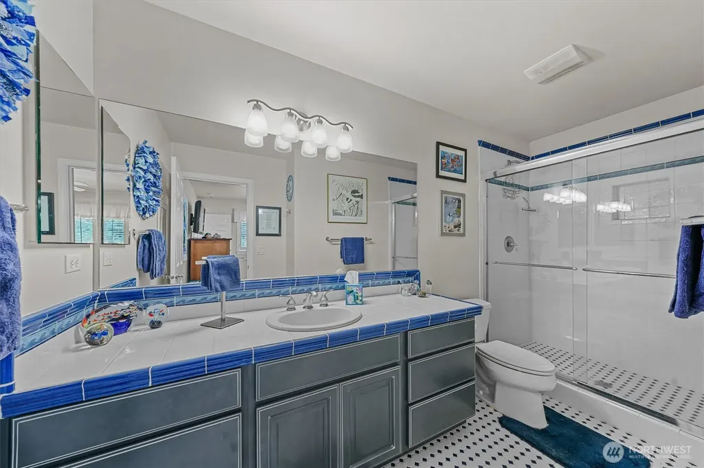 10823 Seaview Drive Anderson Island WA 98303