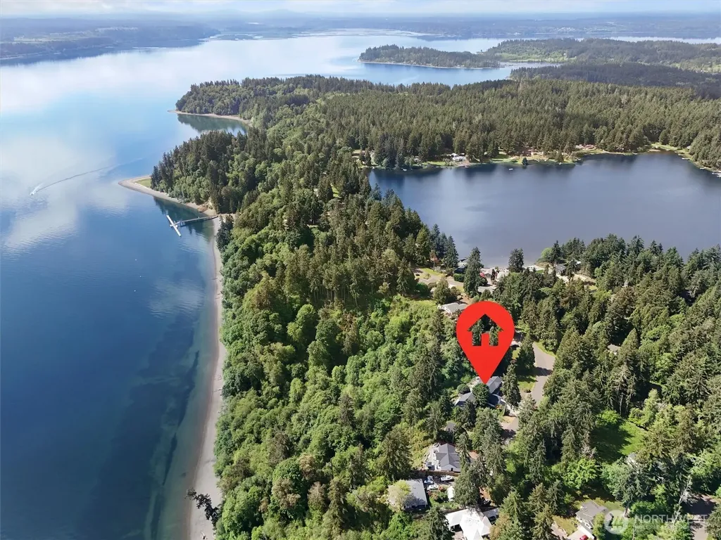 10823 Seaview Drive Anderson Island WA 98303