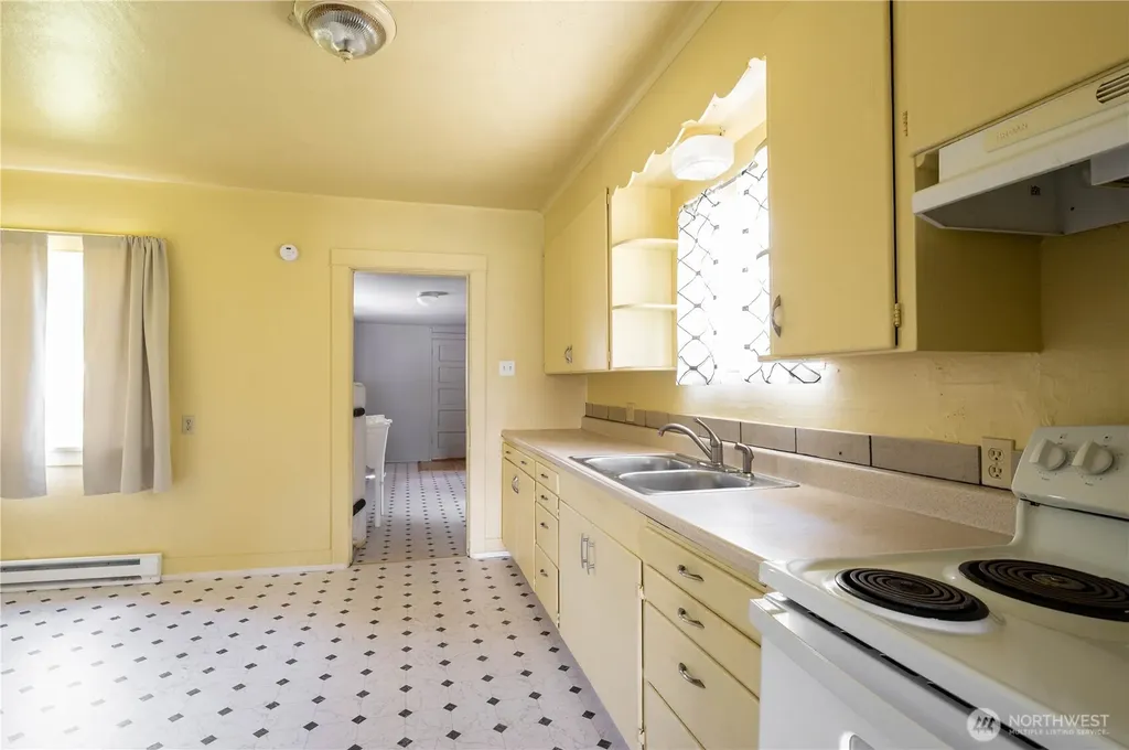 3103 Sumner Avenue Hoquiam WA 98550