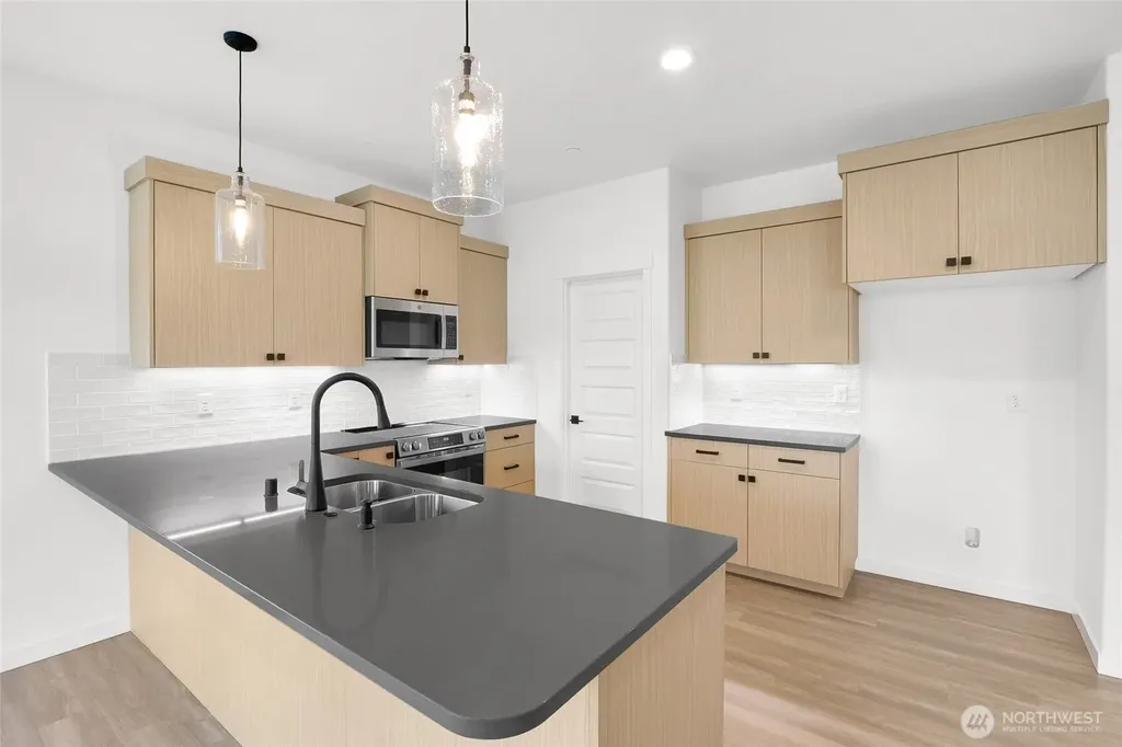 6398 NE Melby Way Moses Lake WA 98837