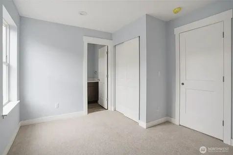 2317 22nd Avenue S Seattle WA 98144