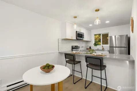 14527 NE 40th Street Bellevue WA 98007