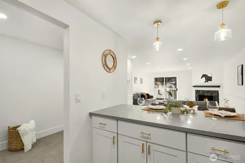 14527 NE 40th Street Bellevue WA 98007
