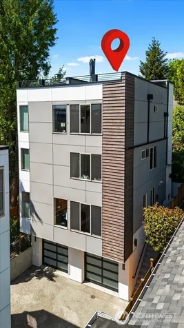 3953 1st Avenue NE Seattle WA 98105
