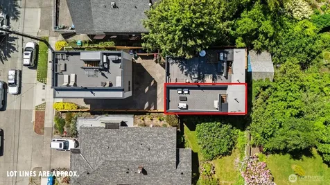 3953 1st Avenue NE Seattle WA 98105