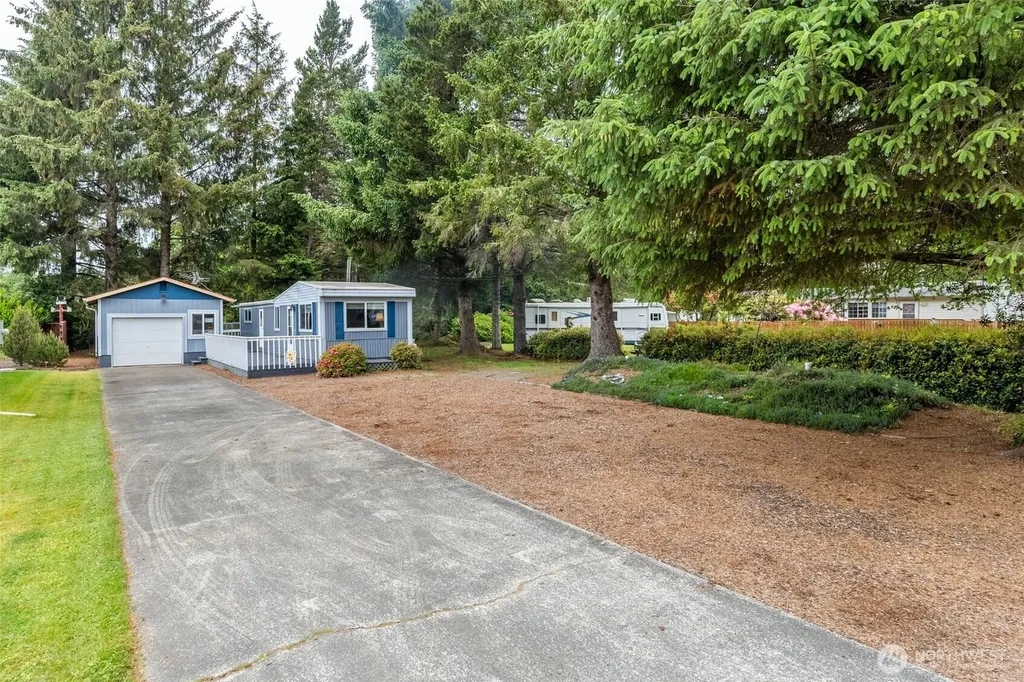 31109 N Place Ocean Park WA 98640