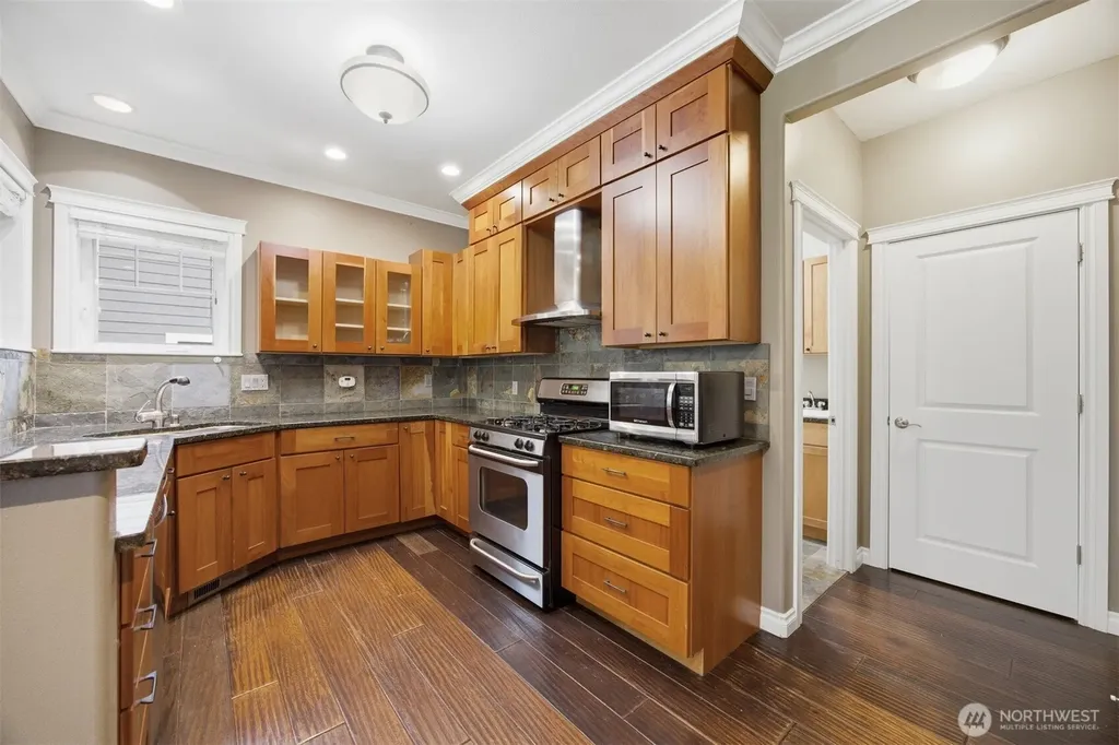 1213 Garland Lane Bellingham WA 98226