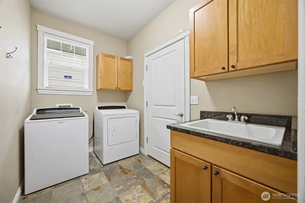 1213 Garland Lane Bellingham WA 98226