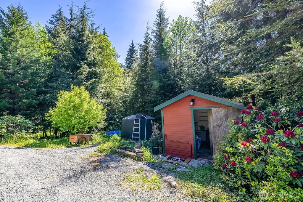35353 North Shore Drive Mount Vernon WA 98274