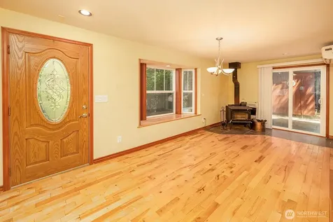 35353 North Shore Drive Mount Vernon WA 98274