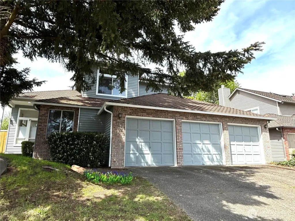 21523 129th Avenue SE Kent WA 98031