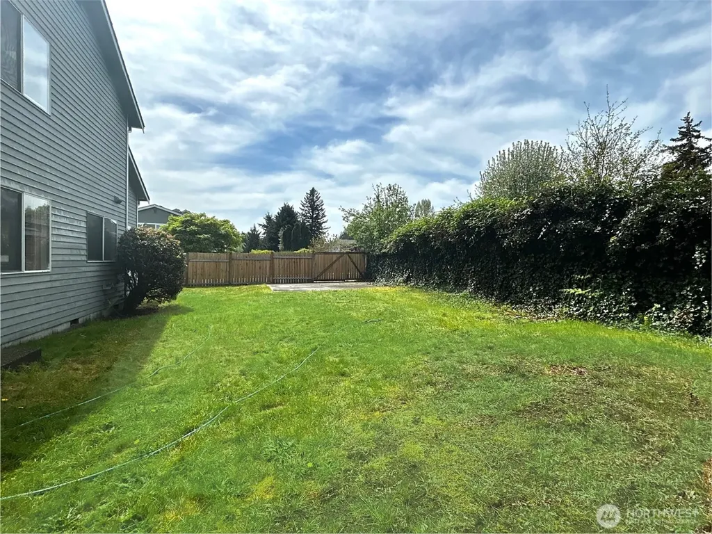 21523 129th Avenue SE Kent WA 98031